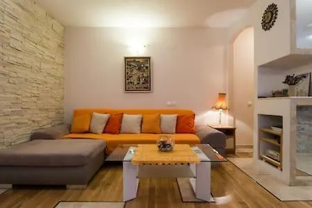 On Manus Apartmán Split